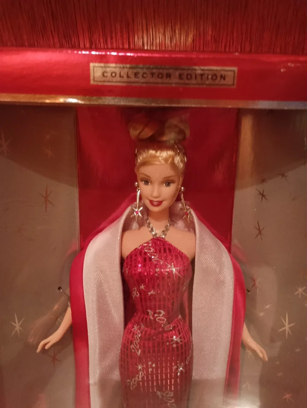 Barbie 2000 Collector Edition Red & White Gown Dress Mattel Doll